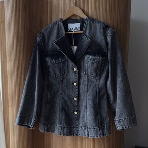 Ganni Fitted Denim Blazer in Snow Washed